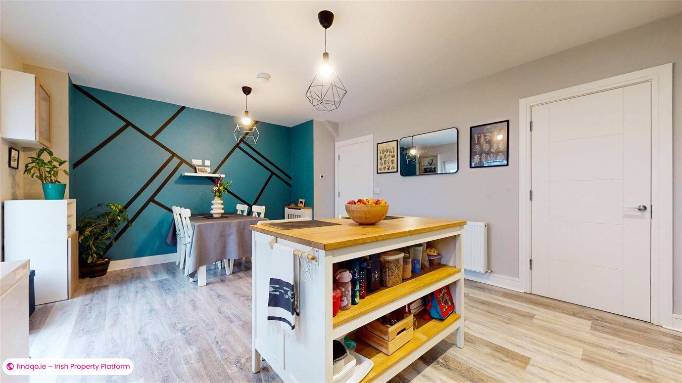 Semi-detached house for Sale in Drogheda, Meath