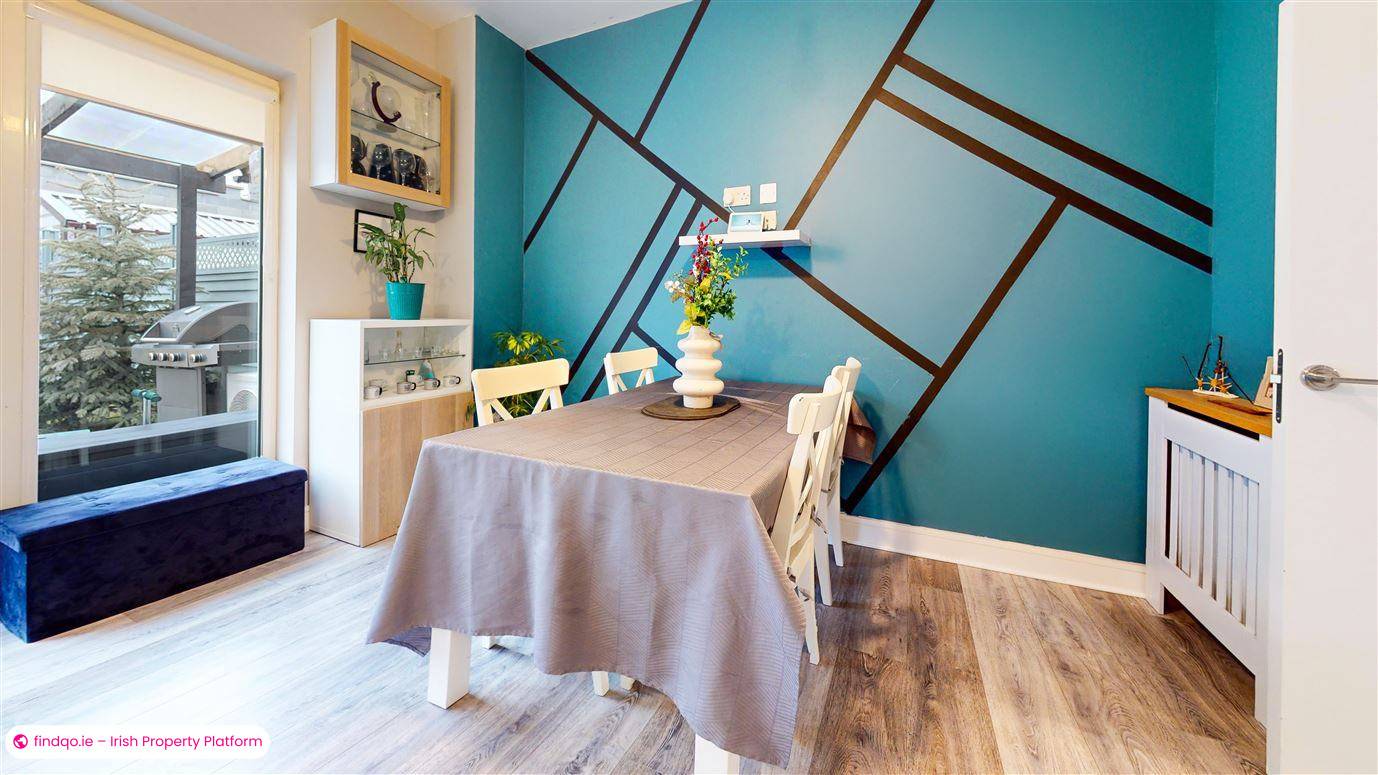 Semi-detached house for Sale in Drogheda, Meath