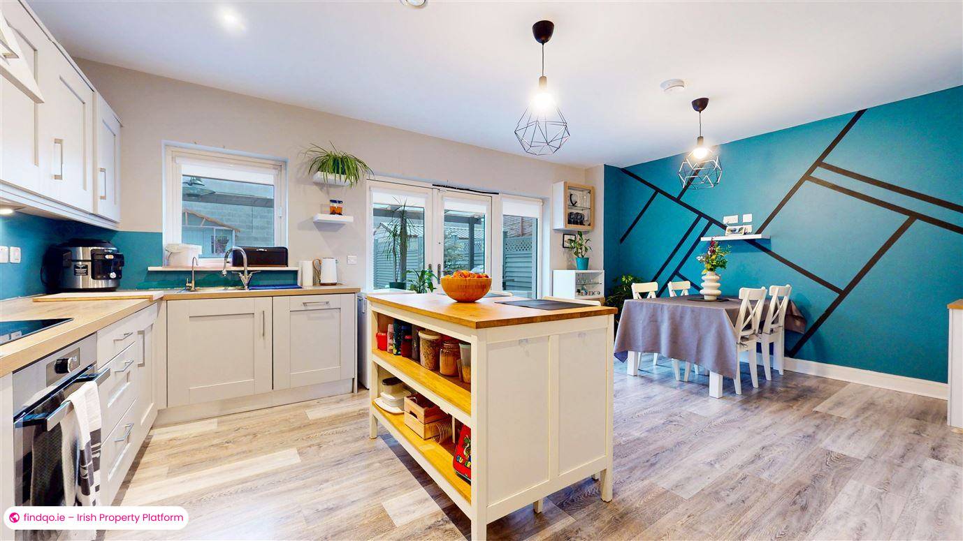 Semi-detached house for Sale in Drogheda, Meath