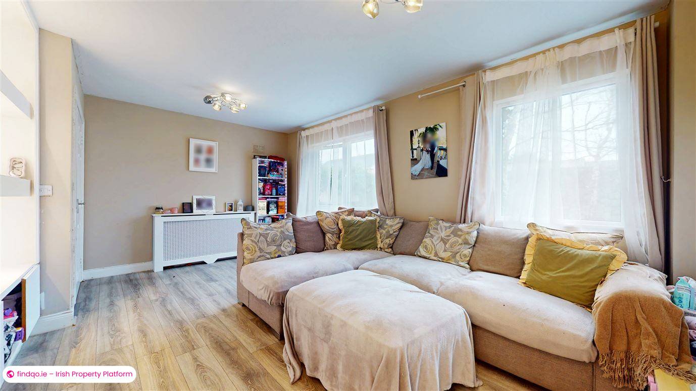 Semi-detached house for Sale in Swords, Dublin (County)