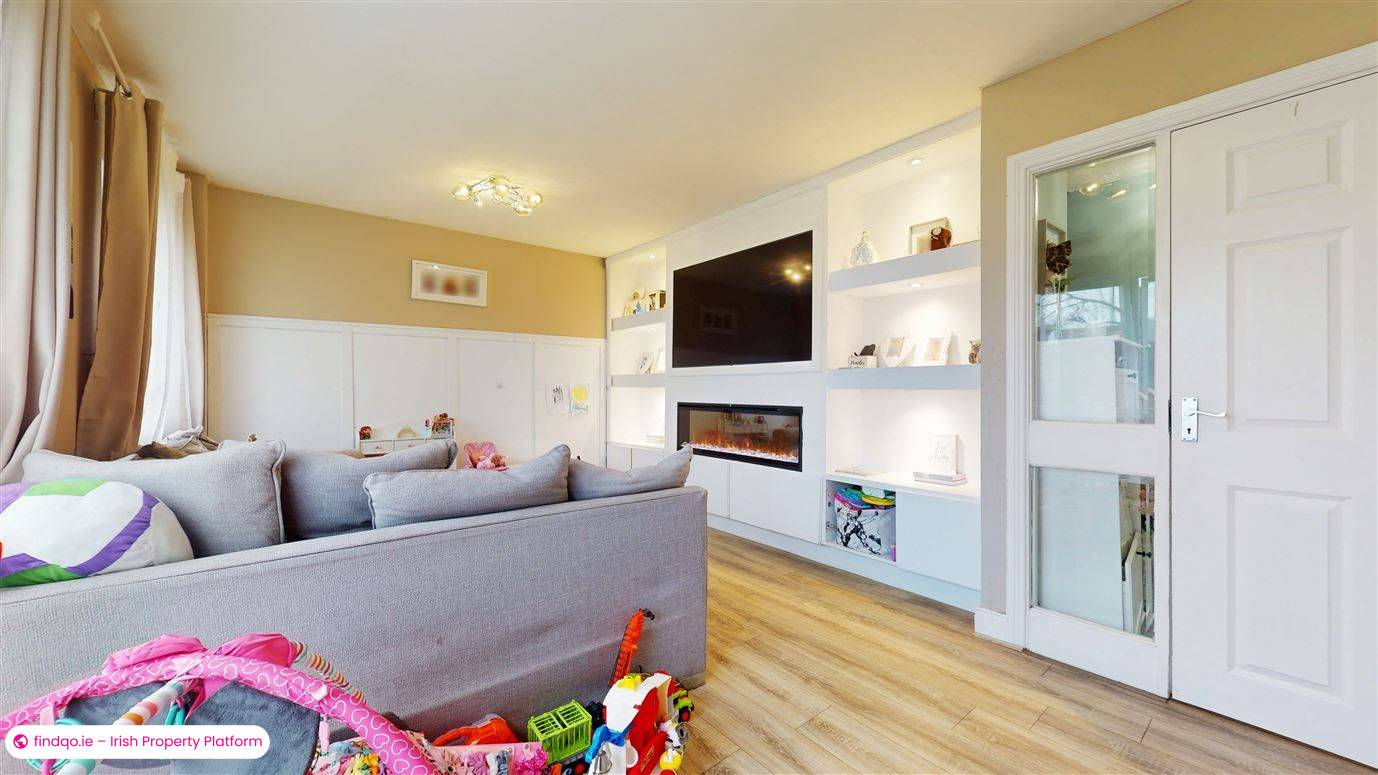 Semi-detached house for Sale in Swords, Dublin (County)