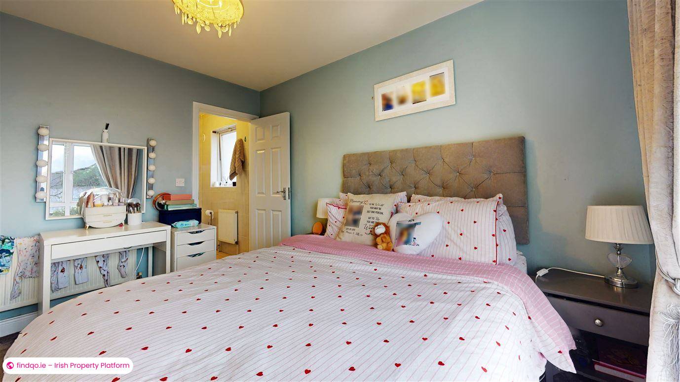 Semi-detached house for Sale in Swords, Dublin (County)