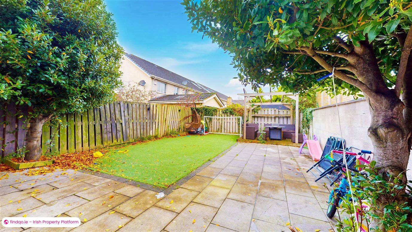 Semi-detached house for Sale in Swords, Dublin (County)
