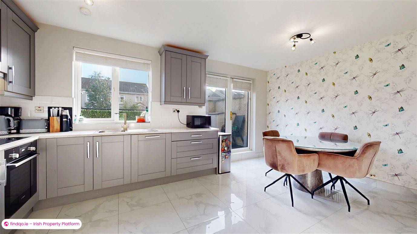 Duplex for Sale in Rathcoole, Dublin (County)