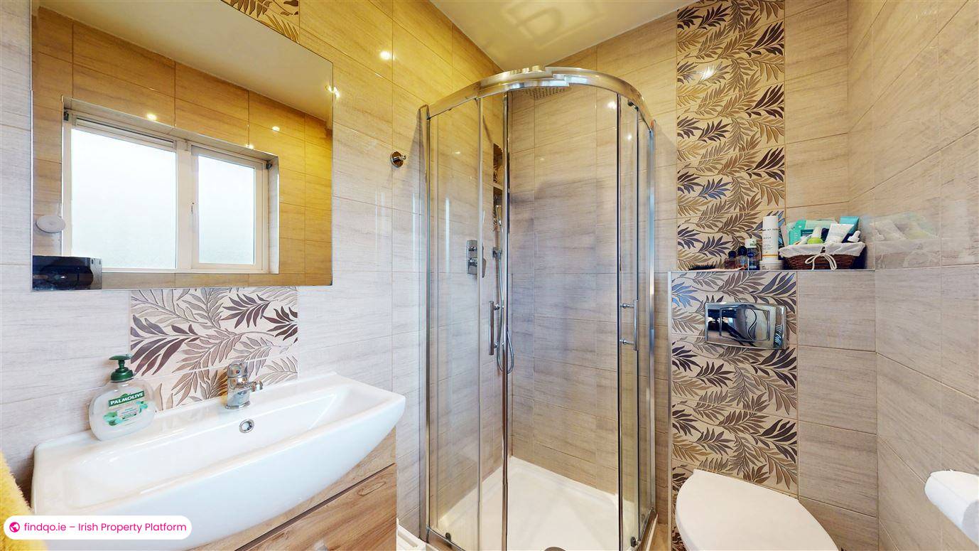 Duplex for Sale in Rathcoole, Dublin (County)