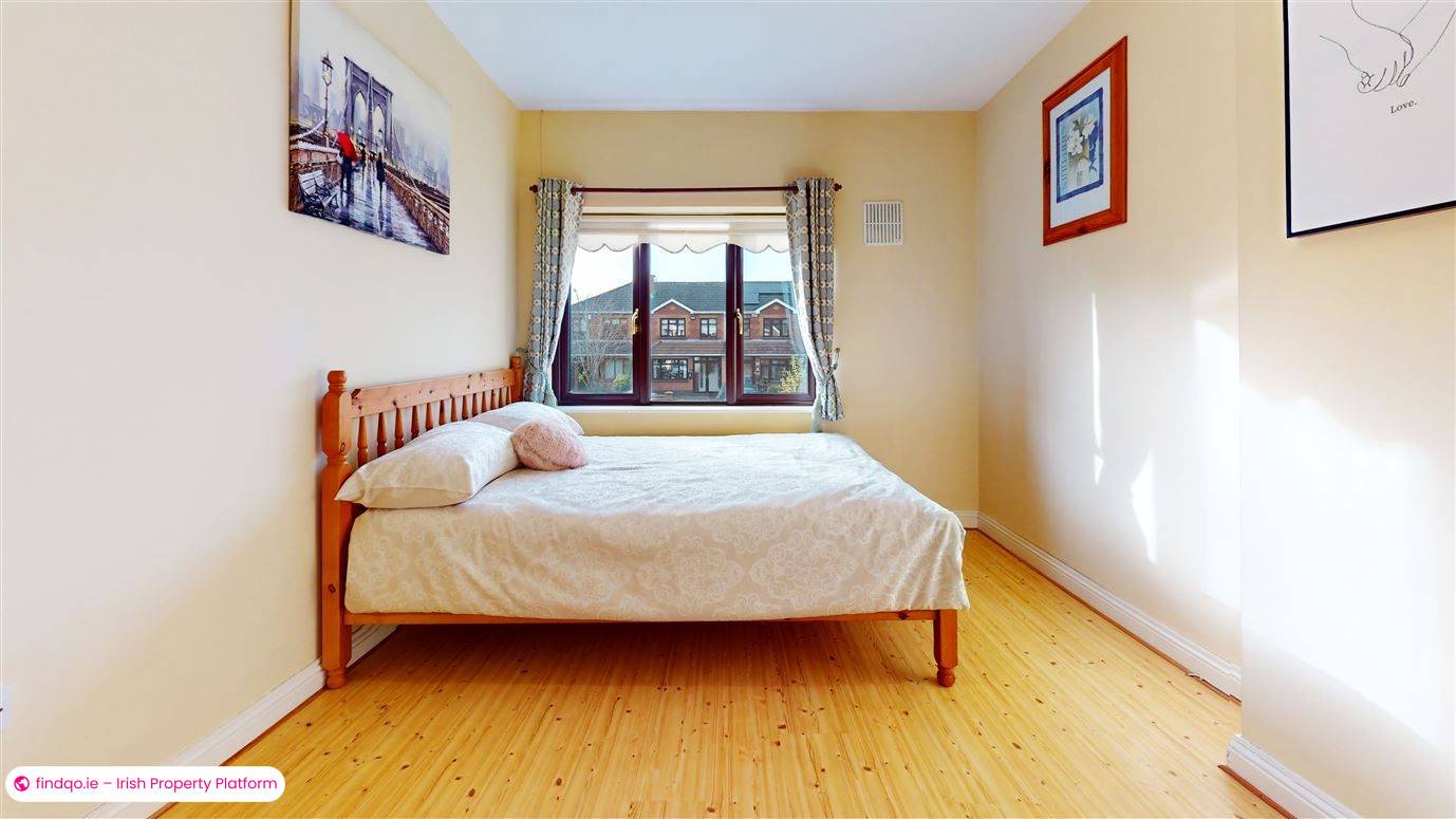 End of terrace house for Sale in Navan Road, Dublin 7