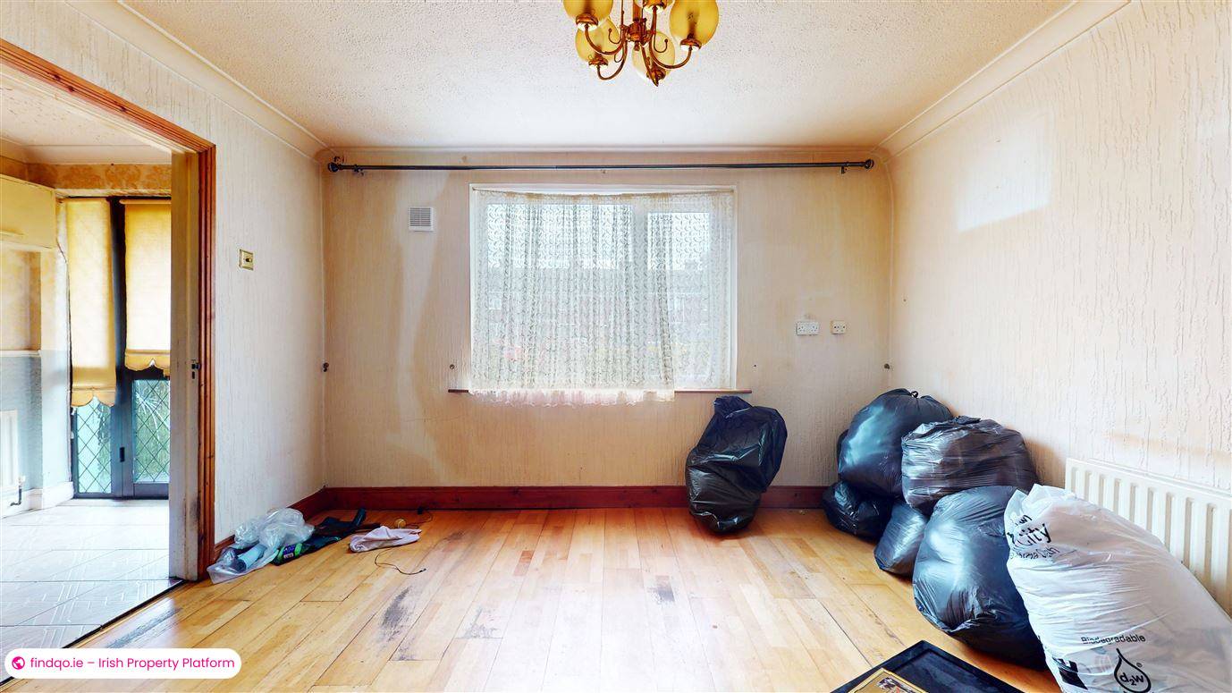 Semi-detached house for Sale in Ayrfield, Dublin 13