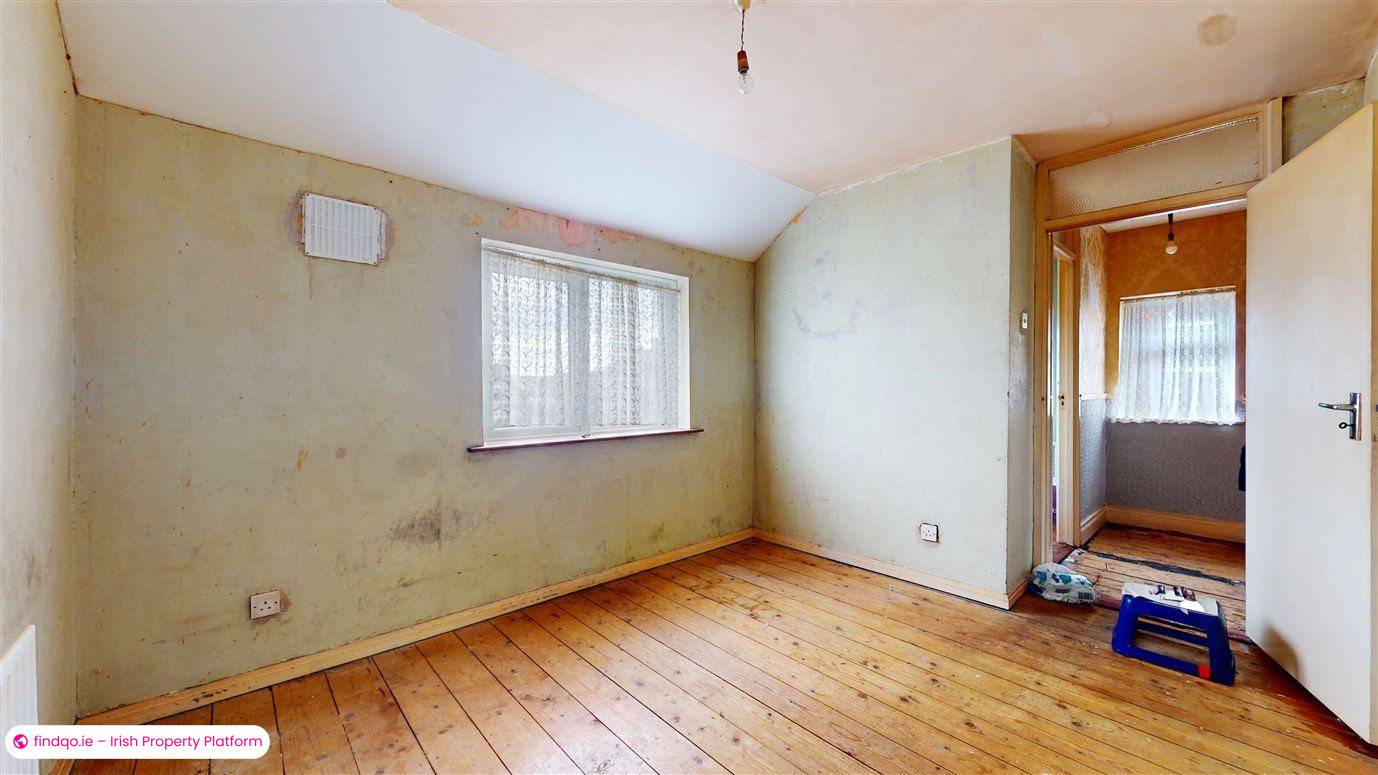 Semi-detached house for Sale in Ayrfield, Dublin 13