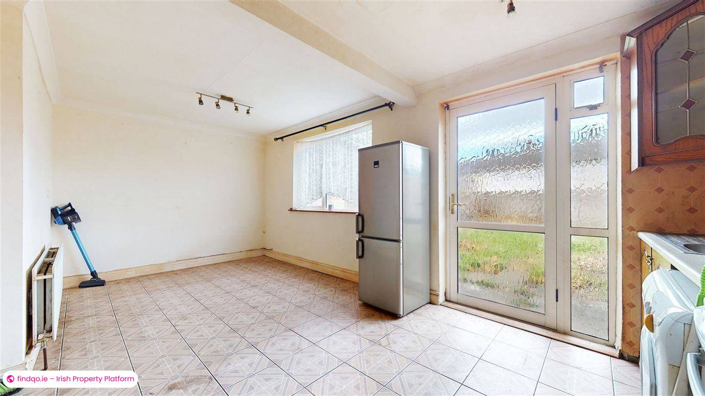 Semi-detached house for Sale in Ayrfield, Dublin 13