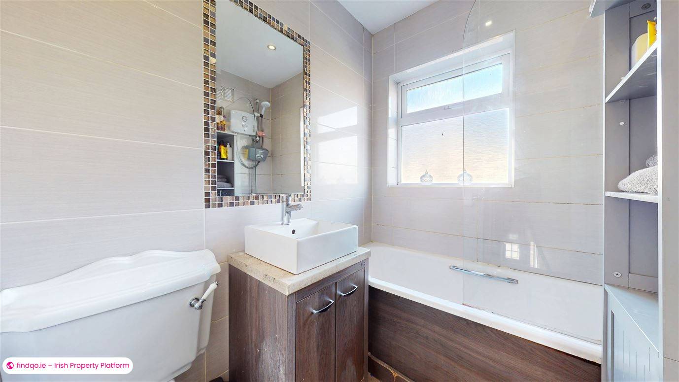 Semi-detached house for Sale in Clondalkin, Dublin 22