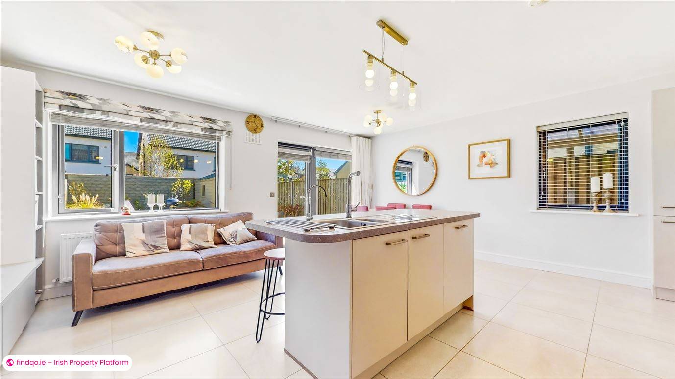 Semi-detached house for Sale in Bettystown, Meath