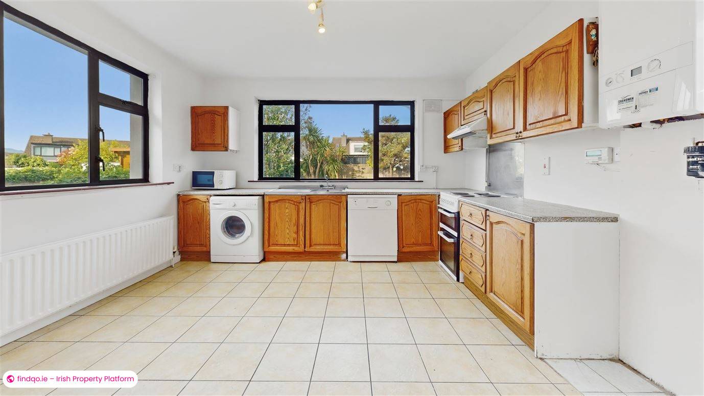 Semi-detached house for Sale in Terenure, Dublin 12