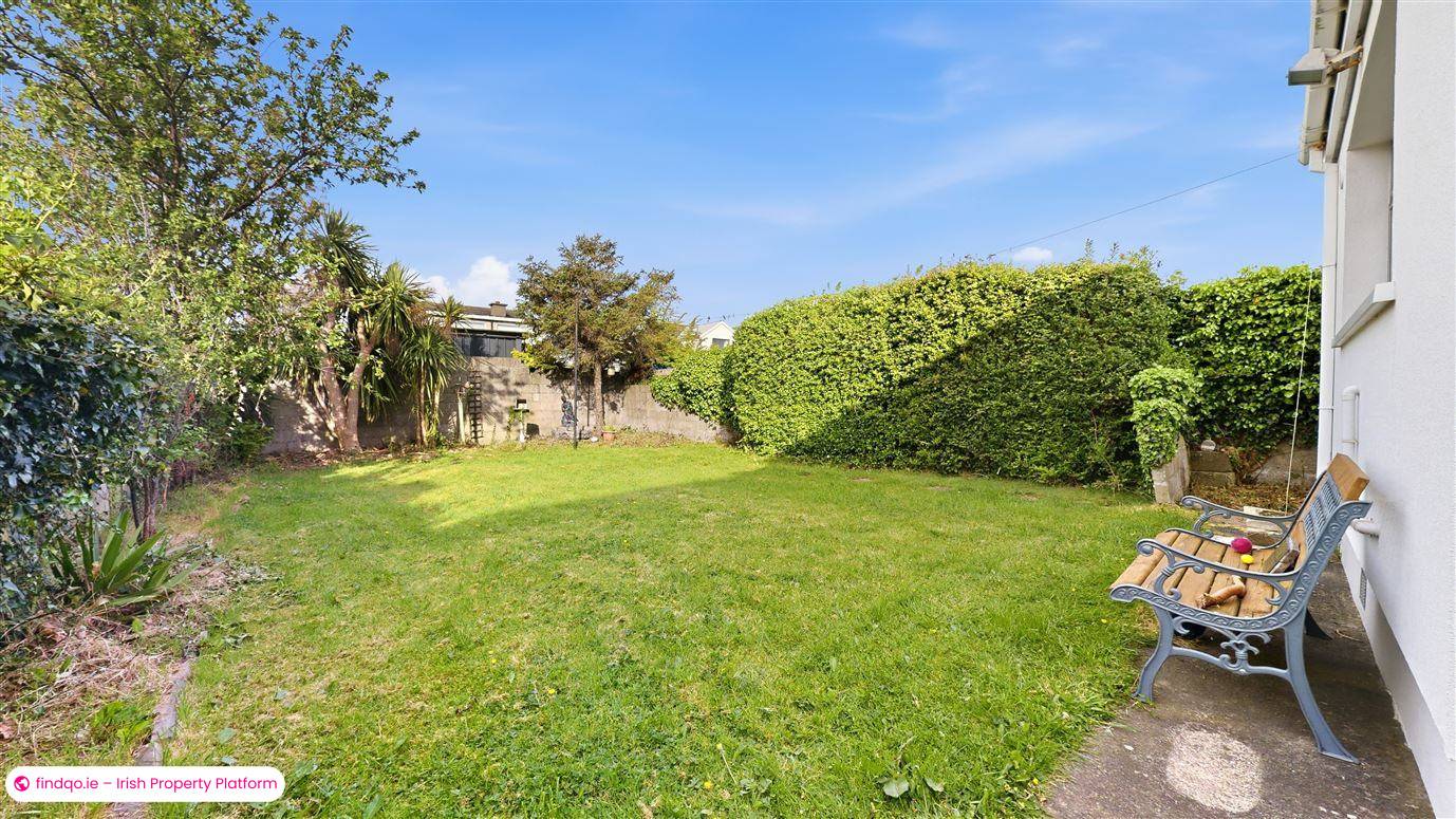 Semi-detached house for Sale in Terenure, Dublin 12