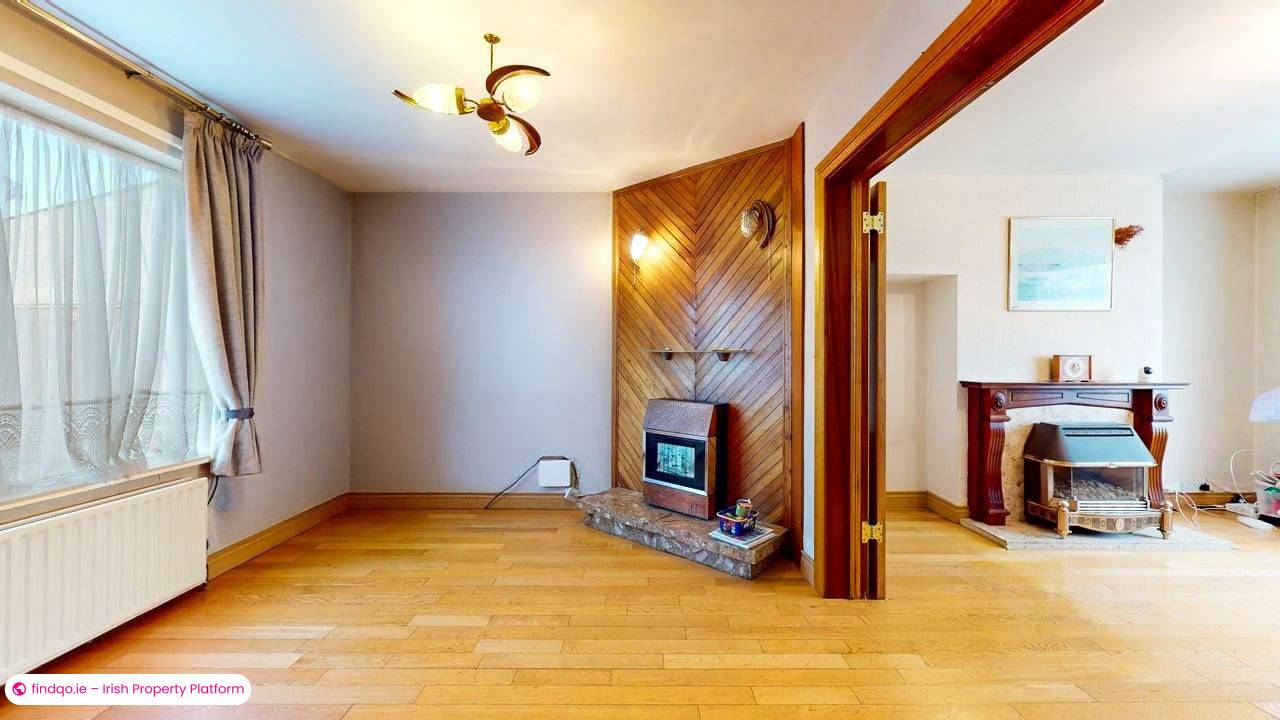 Semi-detached house for Sale in Beaumont, Dublin 9