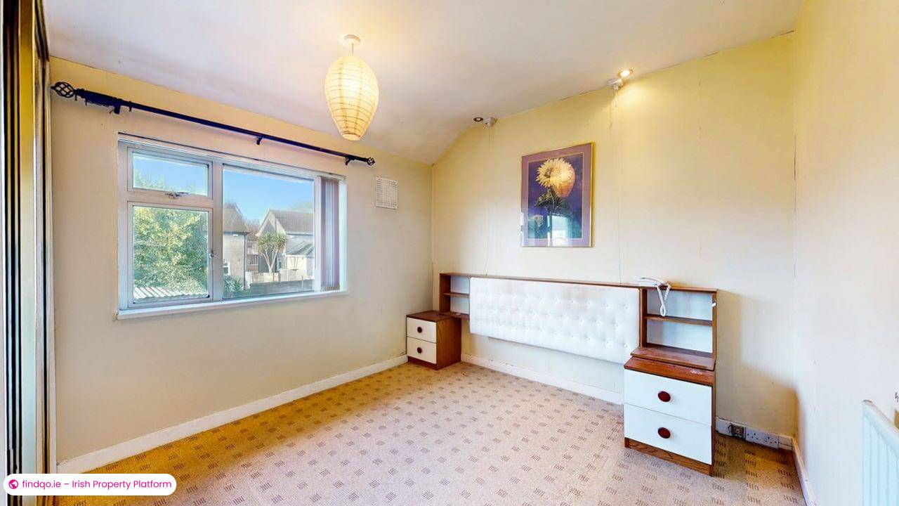 Semi-detached house for Sale in Beaumont, Dublin 9