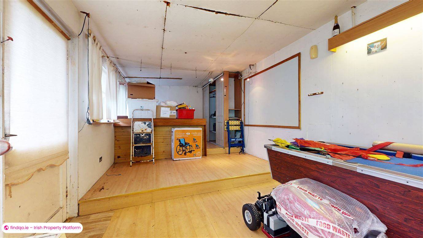 Semi-detached house for Sale in Beaumont, Dublin 9