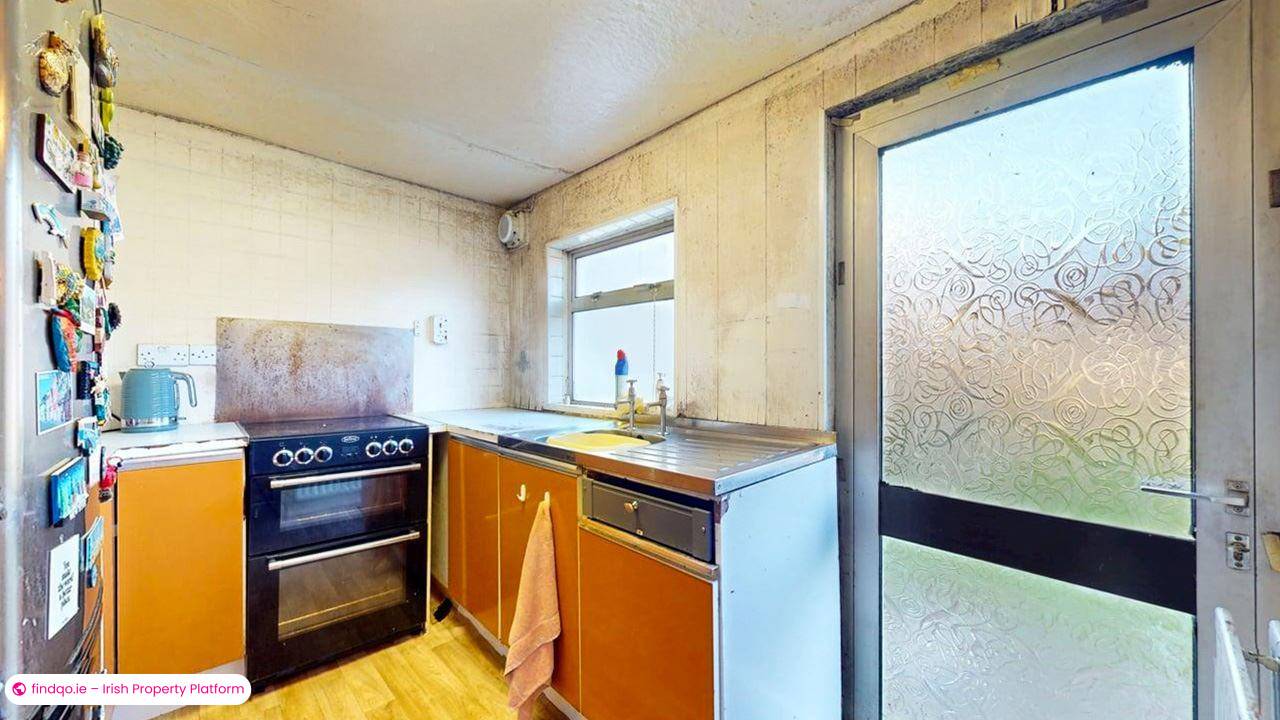 Semi-detached house for Sale in Beaumont, Dublin 9