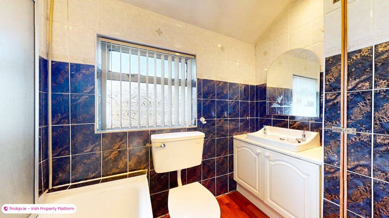 Semi-detached house for Sale in Beaumont, Dublin 9