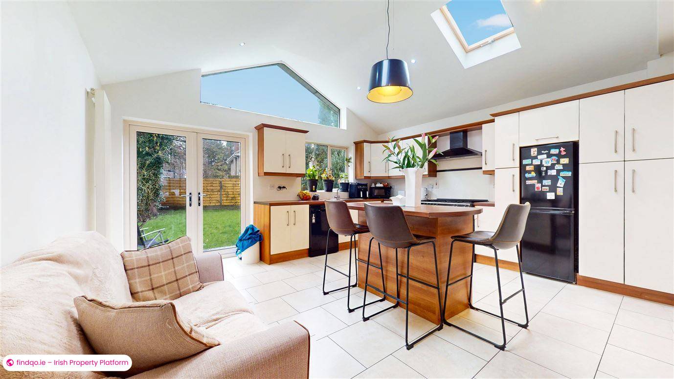 Semi-detached house for Sale in Kimmage, Dublin 12