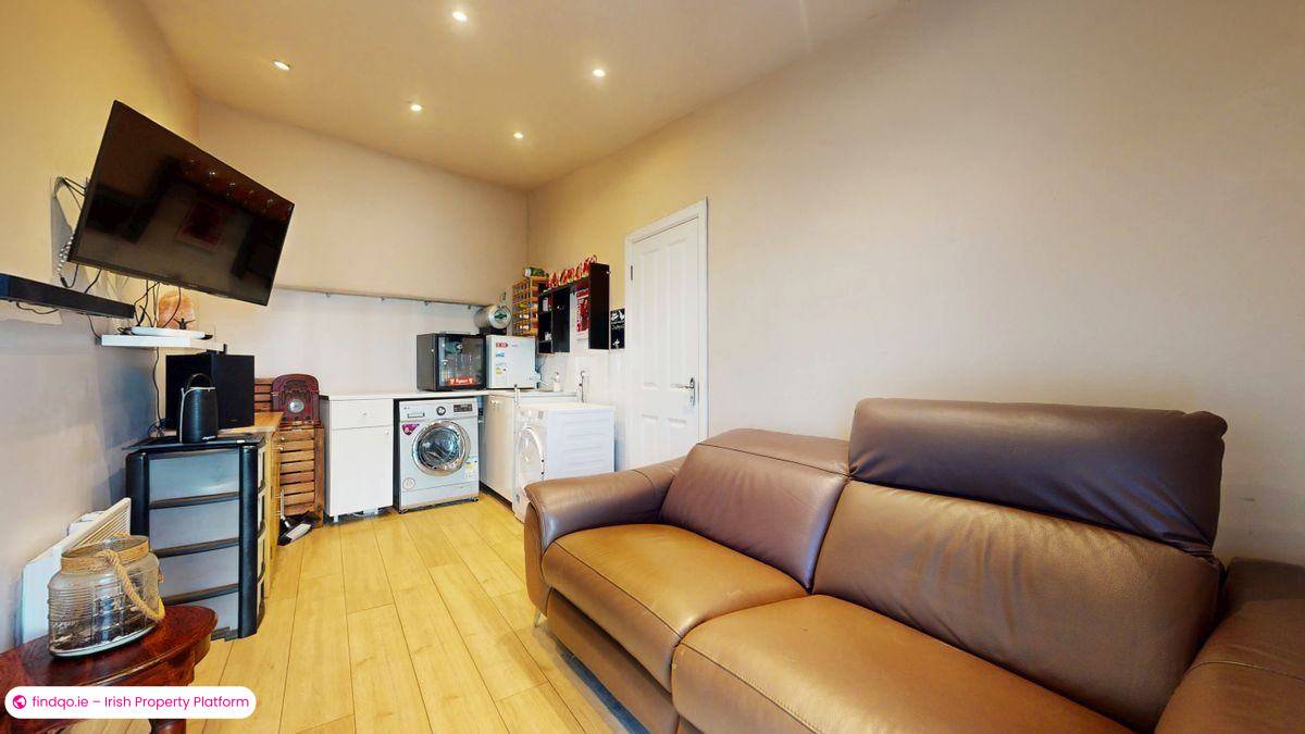 Semi-detached house for Sale in Ballyfermot, Dublin 10