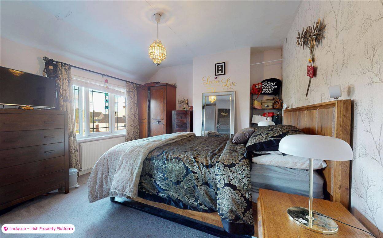 Semi-detached house for Sale in Ballyfermot, Dublin 10