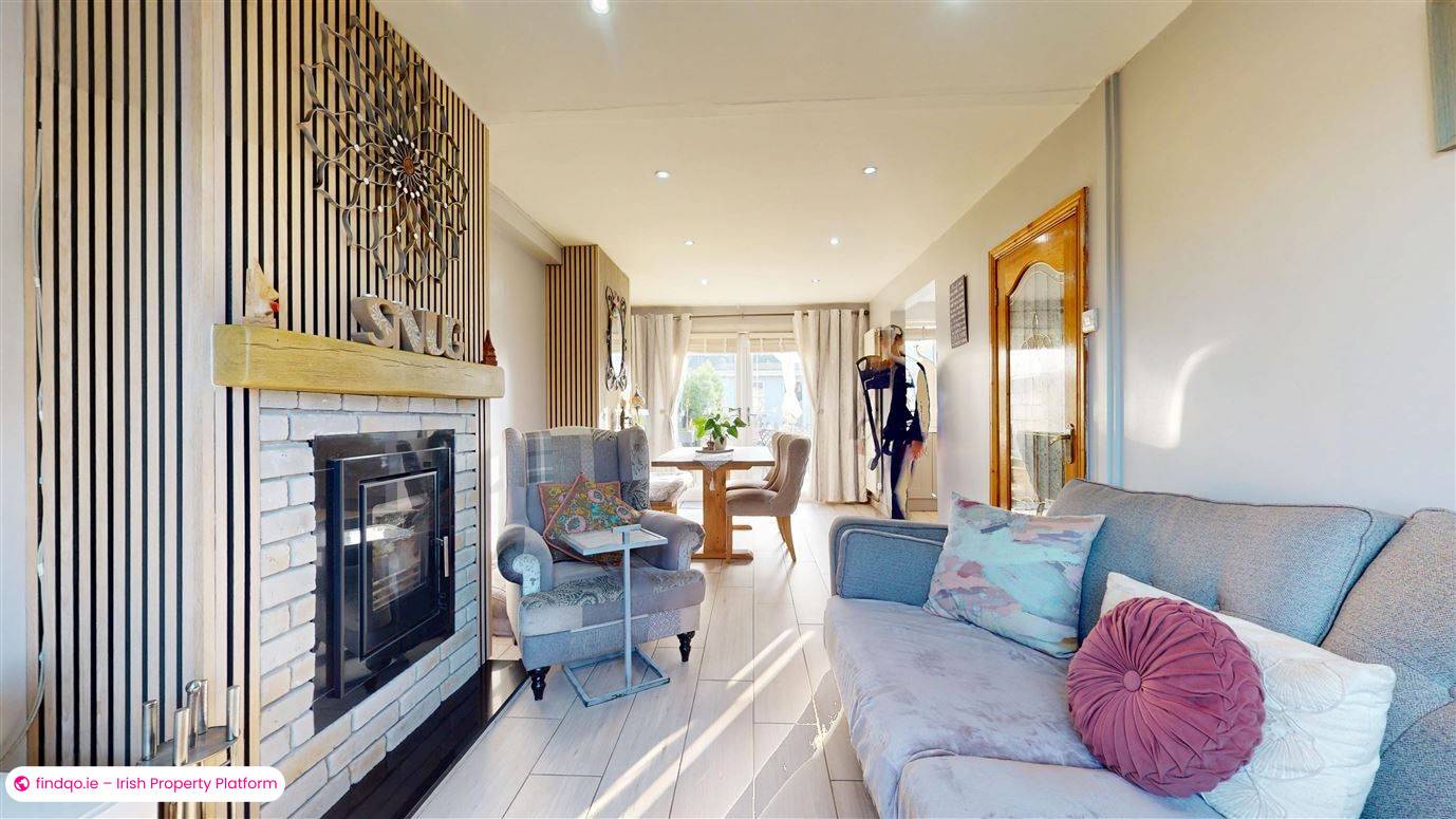 Semi-detached house for Sale in Ballyfermot, Dublin 10