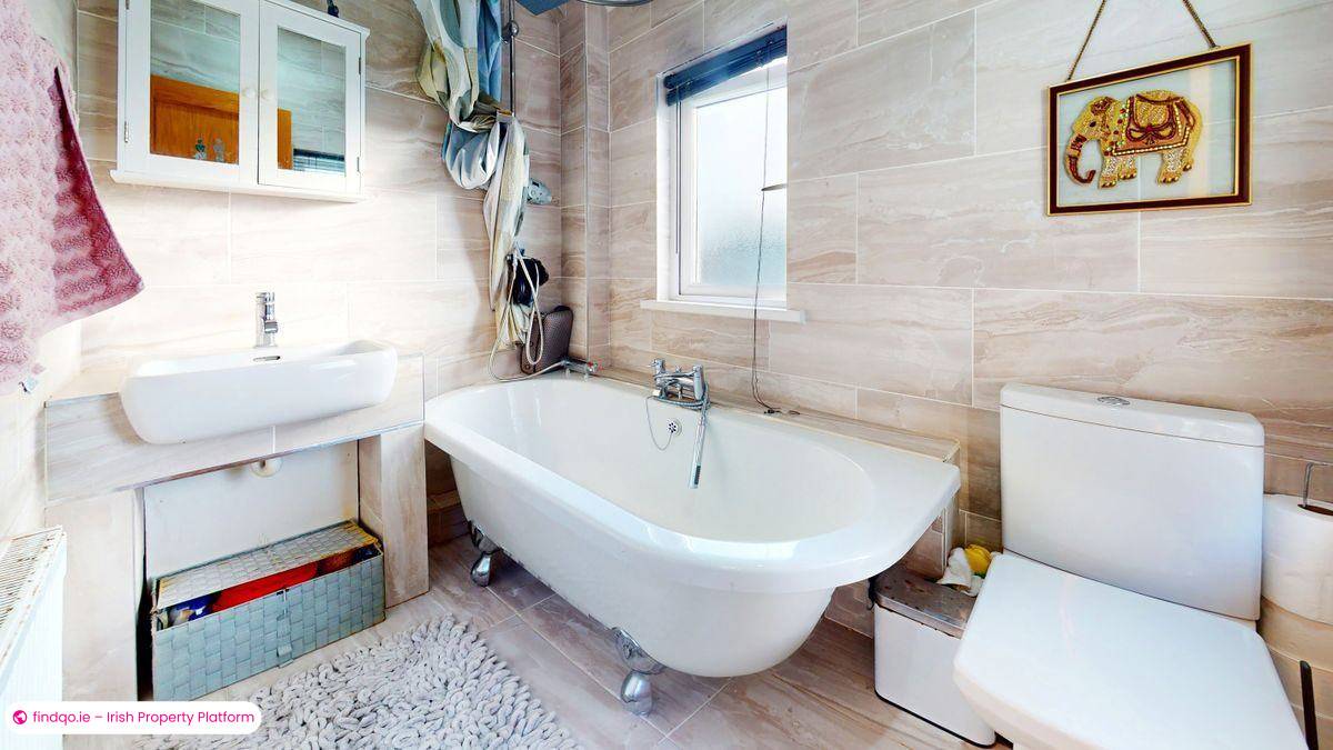 Semi-detached house for Sale in Ballyfermot, Dublin 10