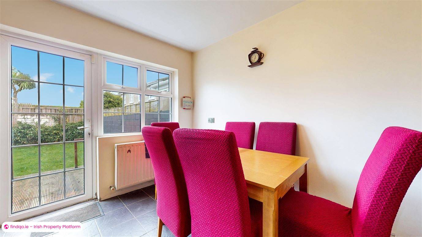 Semi-detached house for Sale in Rathfarnham, Dublin 16