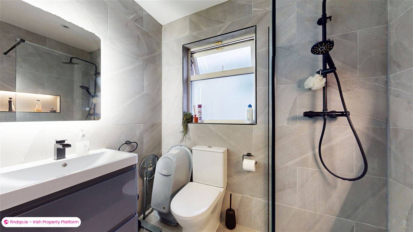 Semi-detached house for Sale in Navan, Meath