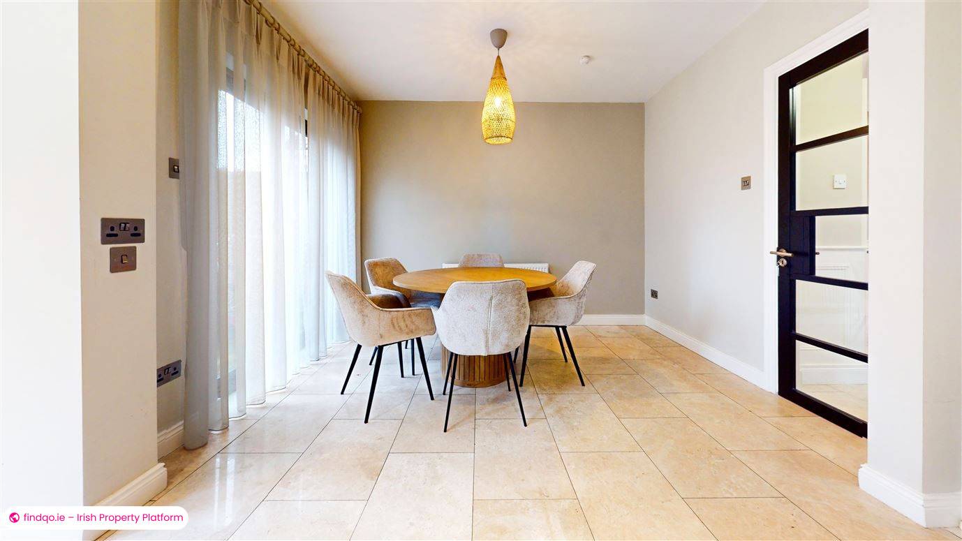 Semi-detached house for Sale in Navan Road, Dublin 7
