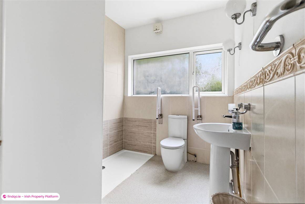 Detached house for Sale in Glanmire, Cork