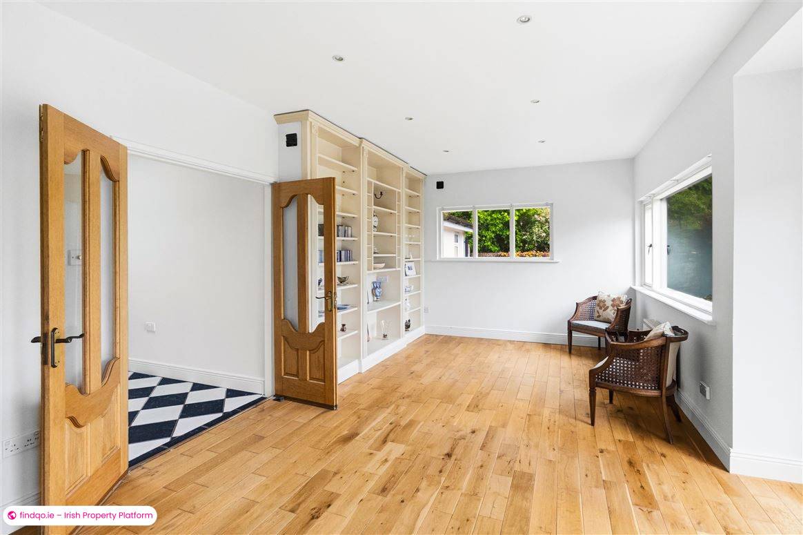 Detached house for Sale in Glanmire, Cork