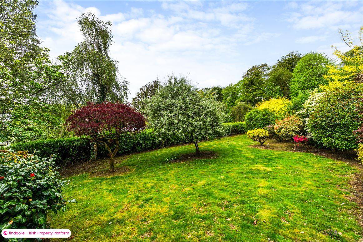Detached house for Sale in Glanmire, Cork
