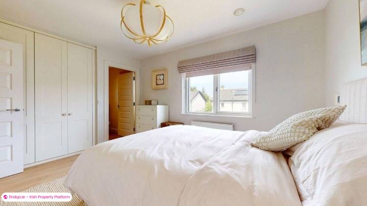 Semi-detached house for Sale in Malahide, Dublin (County)