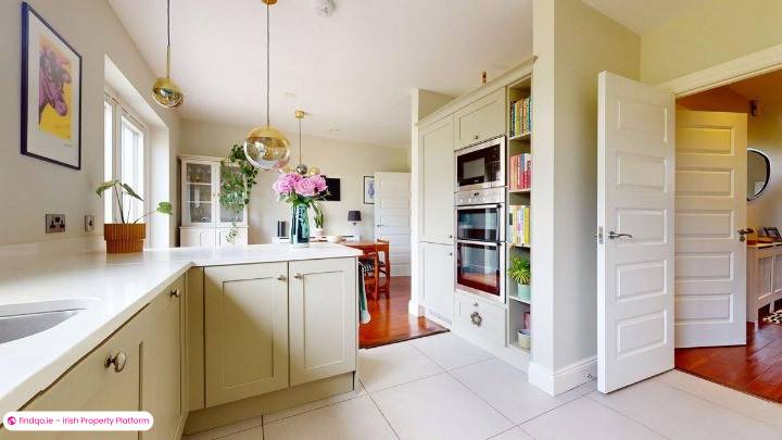 Semi-detached house for Sale in Malahide, Dublin (County)