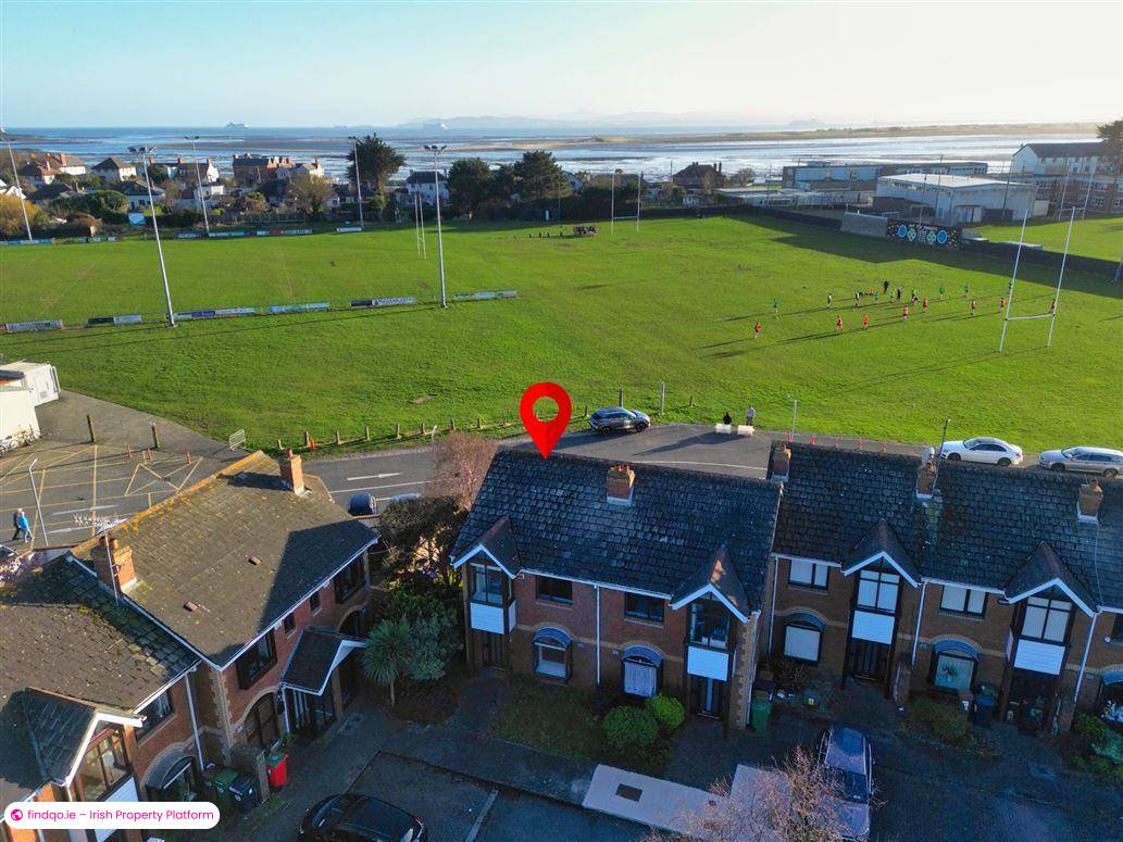 End of terrace house for Sale in Sutton, Dublin 13