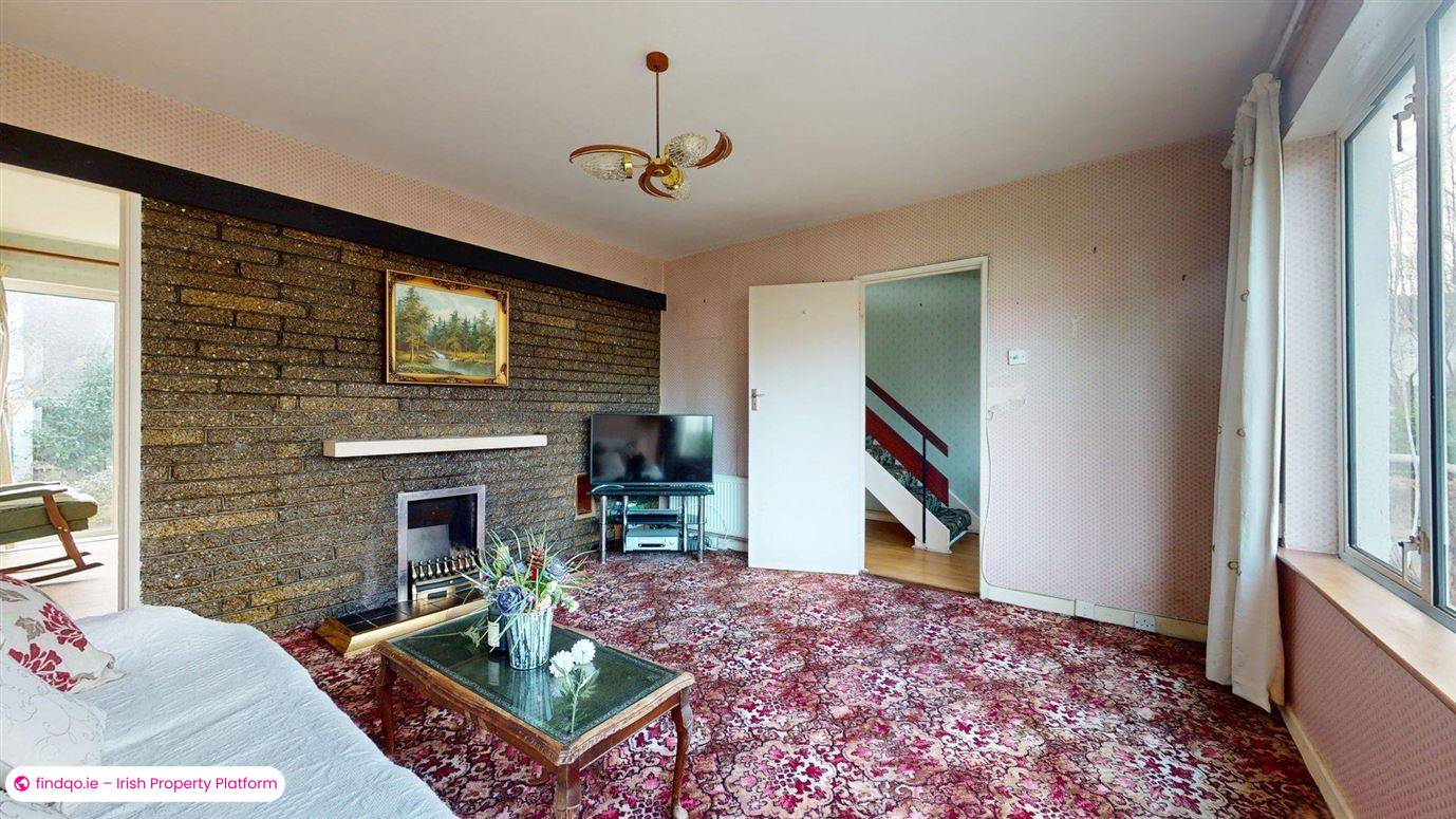Terraced house for Sale in Sutton, Dublin 13