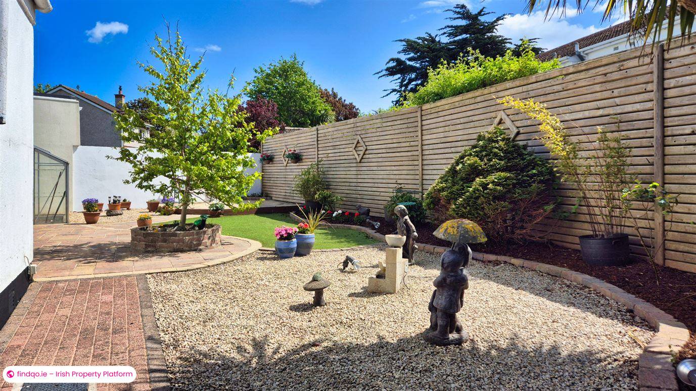Detached house for Sale in Sutton, Dublin 13