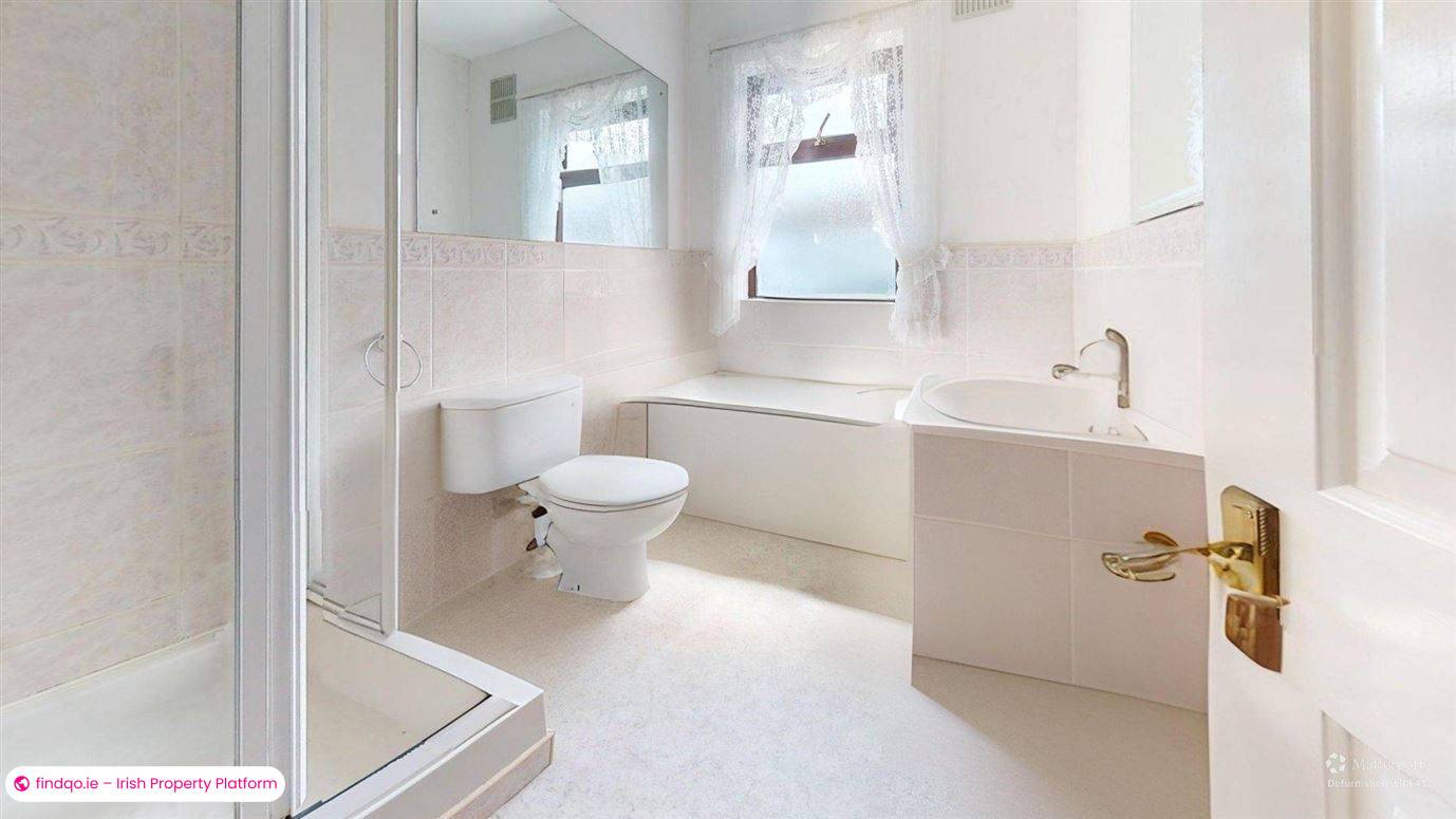 Detached house for Sale in Sutton, Dublin 13