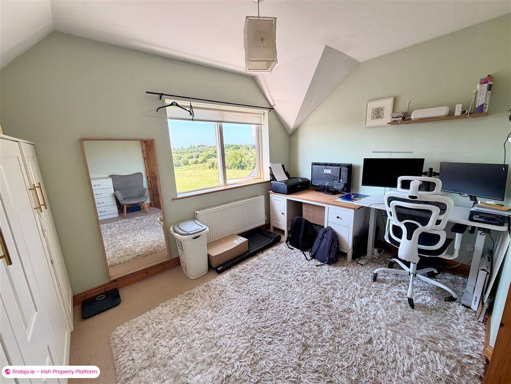 Detached house for Sale in Drumshanbo, Leitrim
