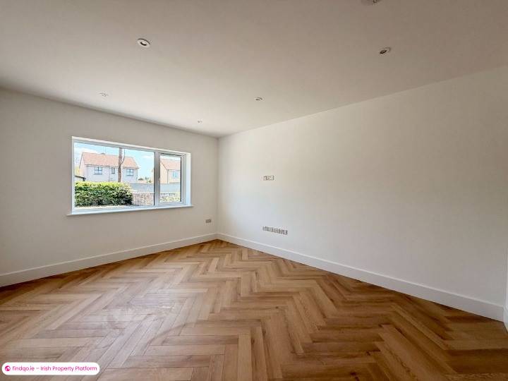 Detached house for Sale in Tralee, Kerry