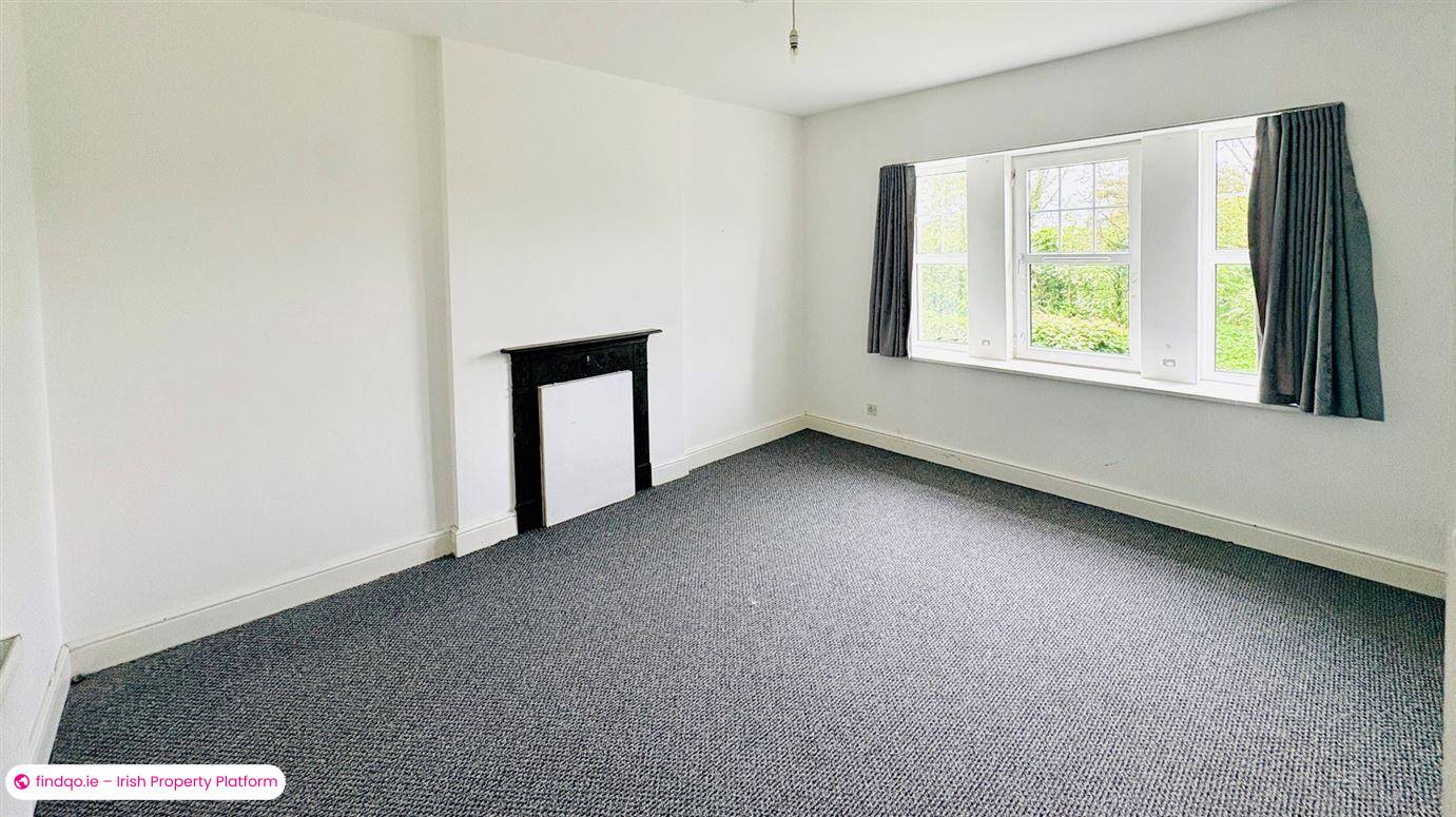 Detached house for Sale in Ballymacelligott, Kerry