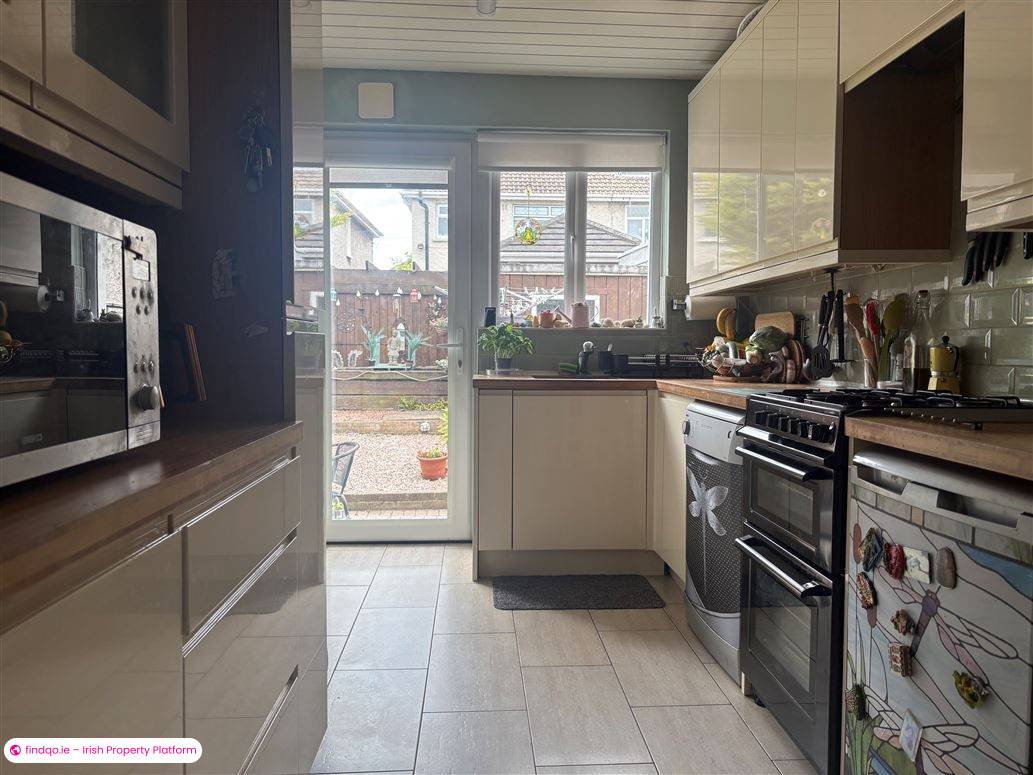 Semi-detached house for Sale in Beaumont, Dublin 5