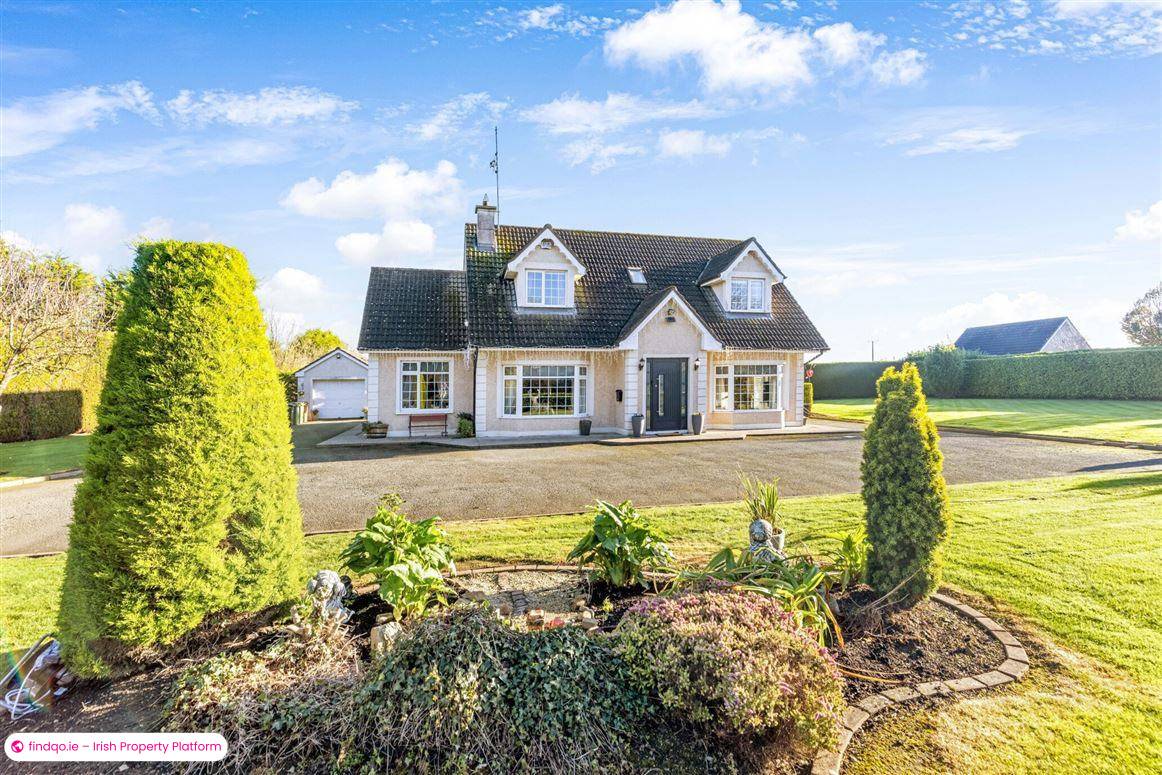 Detached house for Sale in Swords, Dublin (County)