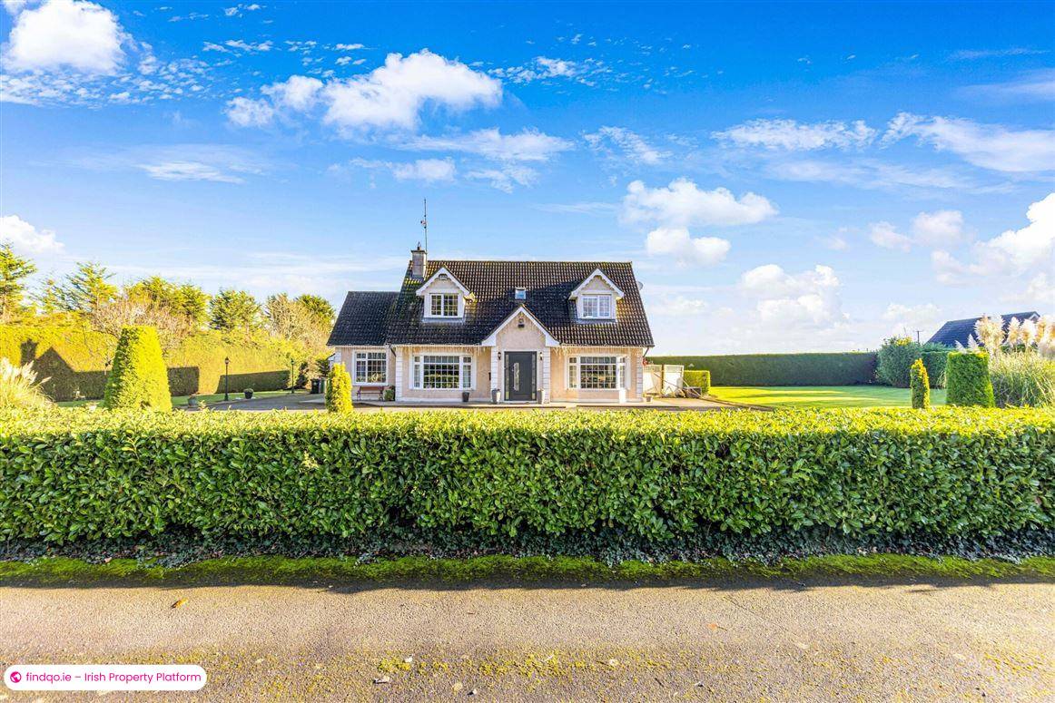 Detached house for Sale in Swords, Dublin (County)