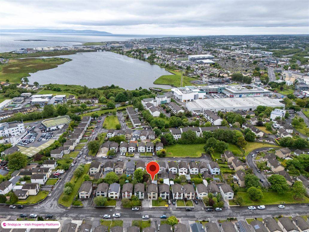 Detached house for Sale in Wellpark, Galway