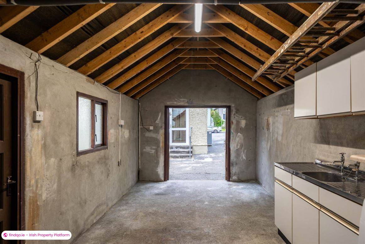 Detached house for Sale in Wellpark, Galway