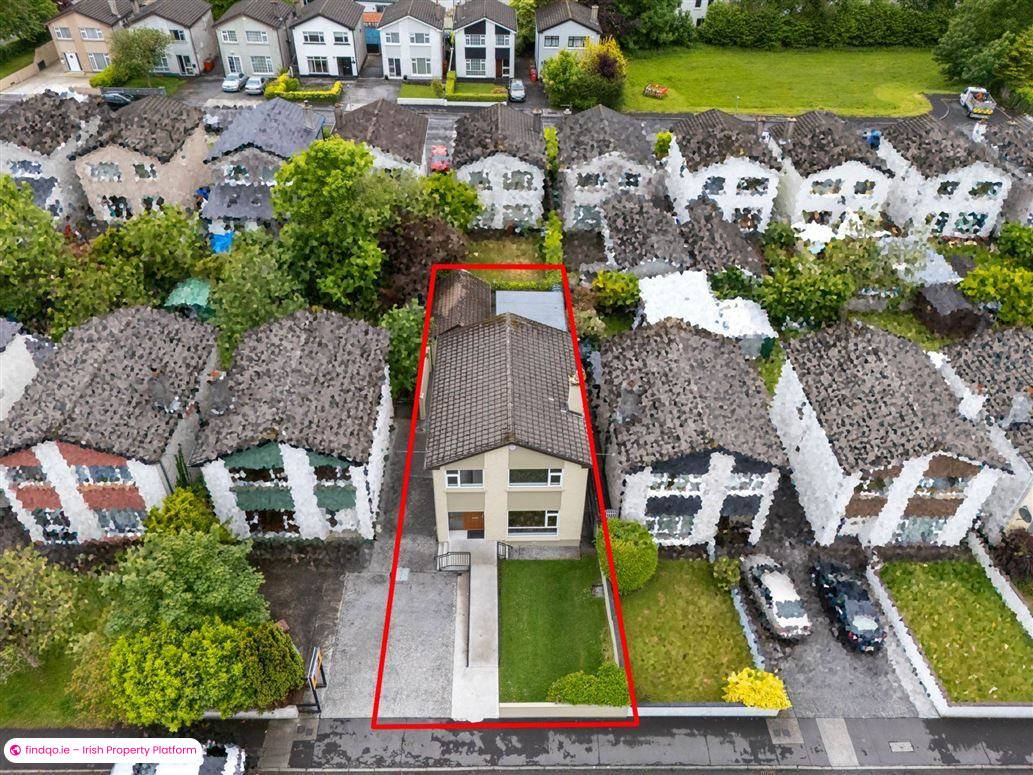 Detached house for Sale in Wellpark, Galway