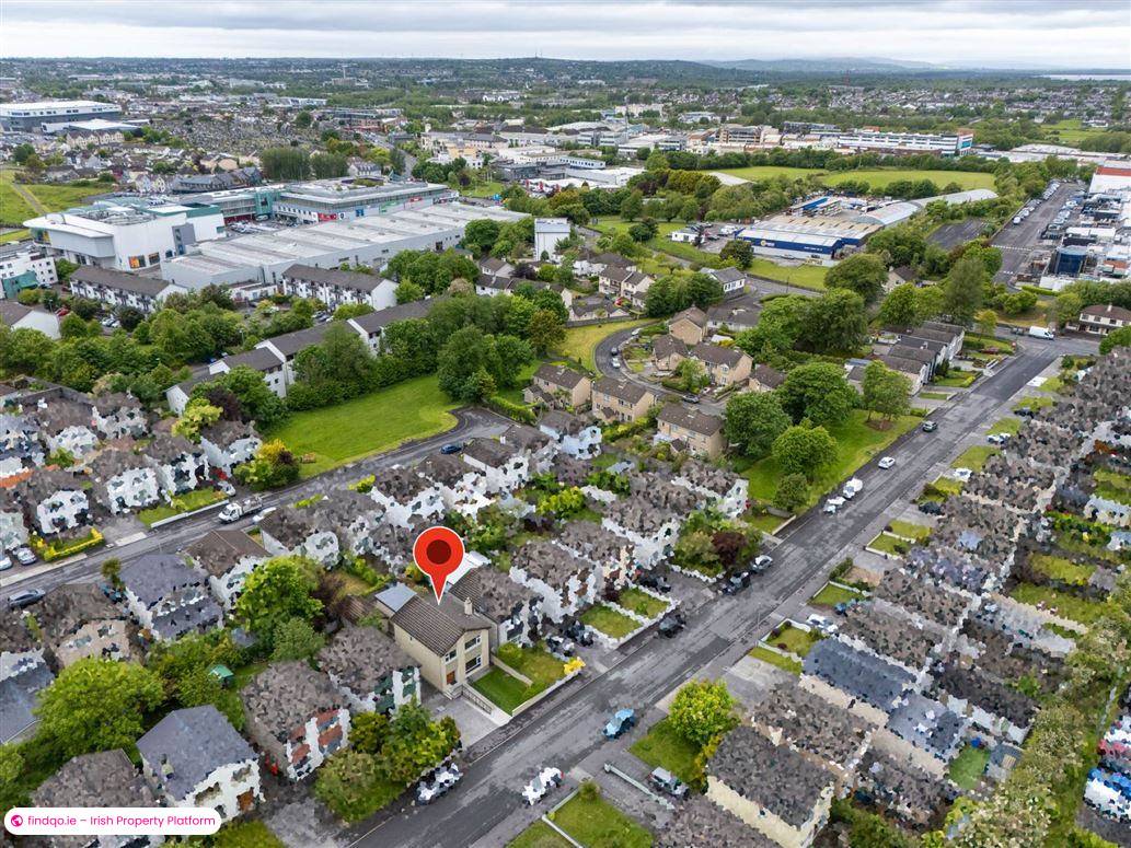 Detached house for Sale in Wellpark, Galway