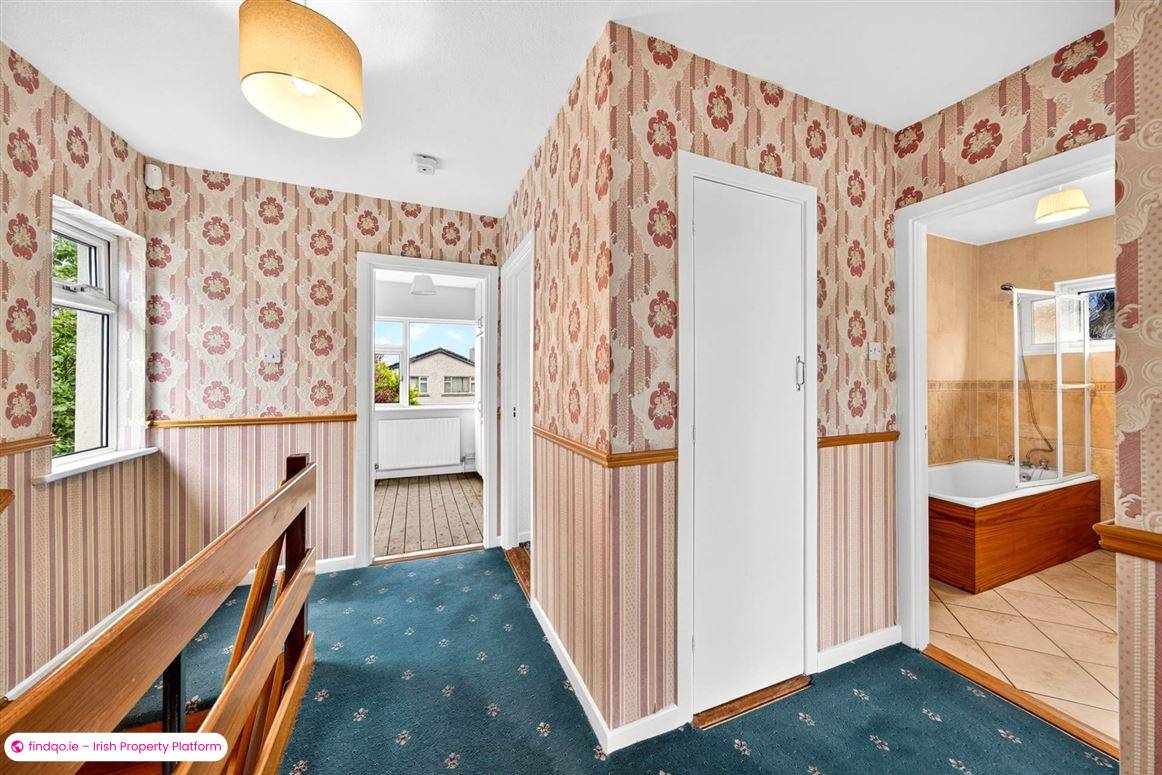 Detached house for Sale in Wellpark, Galway